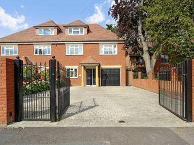 House for rent in Ashley Park, Surrey