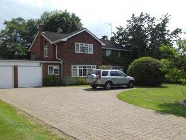 House for rent in Blackhills, Surrey