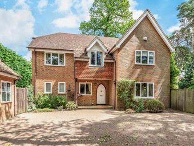 House for rent in Woking, Surrey
