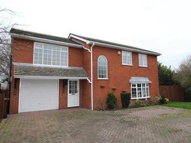 House for sale in Roby Mill, Lancashire
