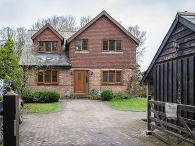 House for sale in Uckfield, Cross In Hand