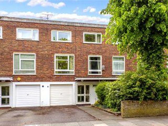 House for sale in Richmond Hill, Deepcut