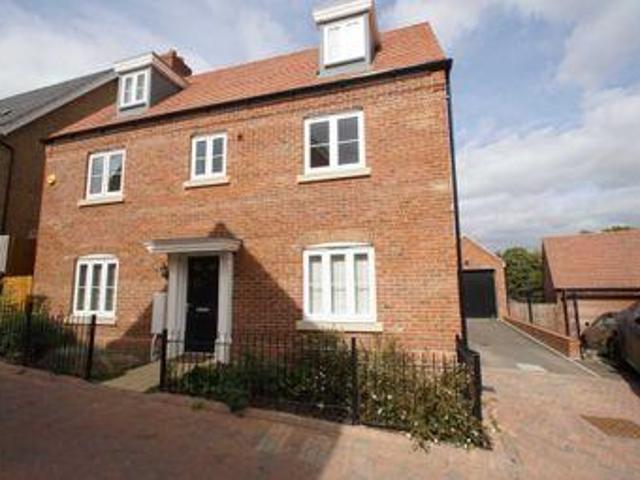 House for sale in Pouchen End, Hertfordshire