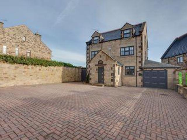 House for sale in Sheffield, South Yorkshire