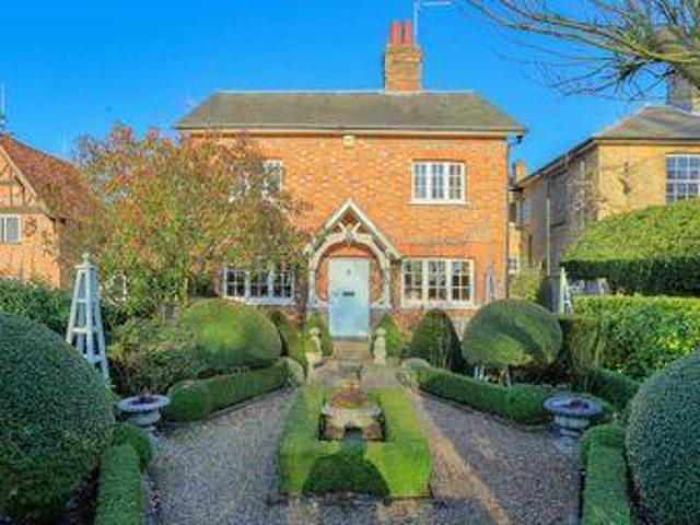 House for sale in Pouchen End, Hertfordshire