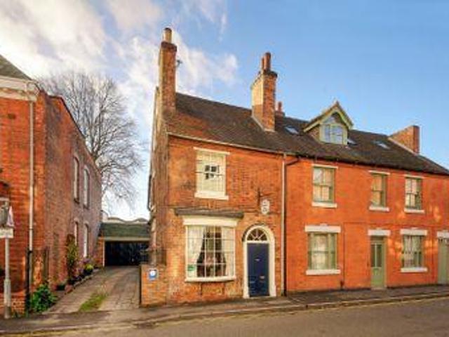 House for sale in Ashby-de-la-zouch, Leicestershire