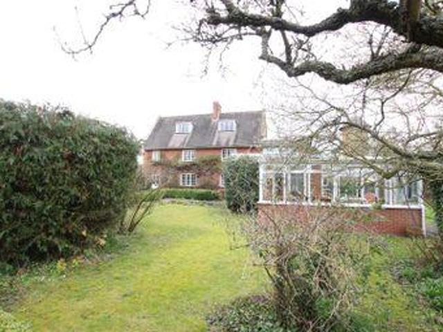 House for sale in Northampton, Northamptonshire