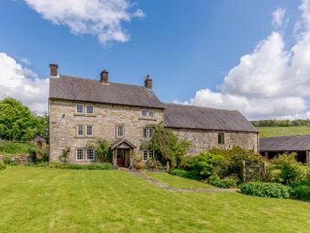 House for sale in Froggatt, East Midlands