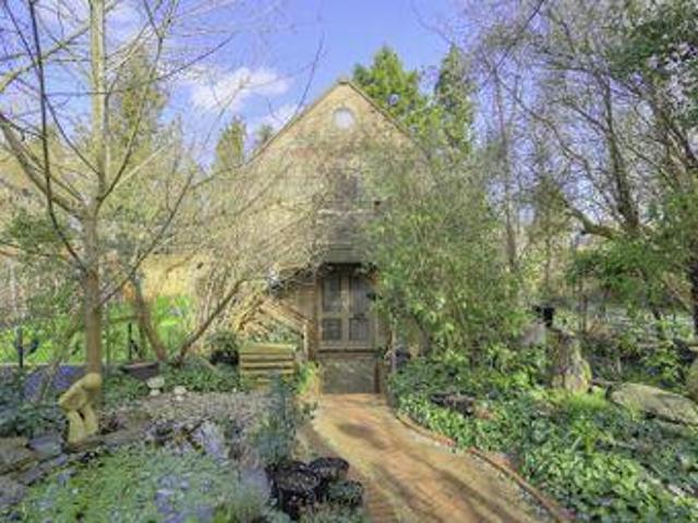 House for sale in Pouchen End, Hertfordshire