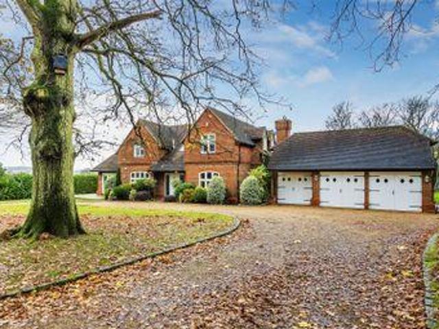House for sale in Cranleigh, Waverley