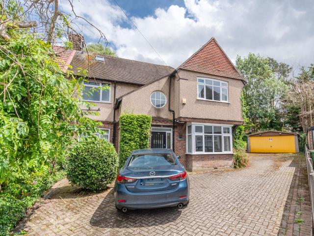 House for rent in Wealdstone, Greater London