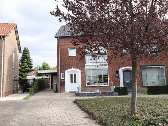 Woning te huur in Scharn, Limburg