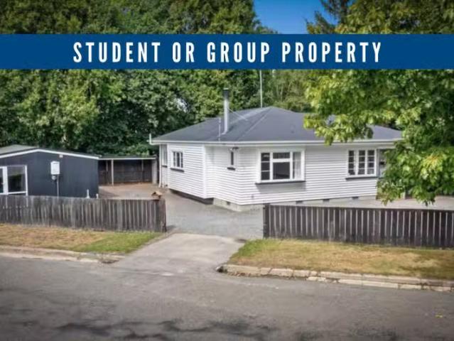House for rent in Addington, Canterbury