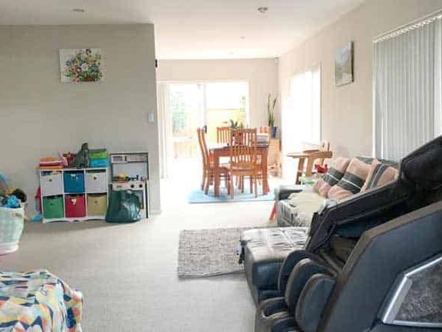 House for rent in Howick, Oroua County