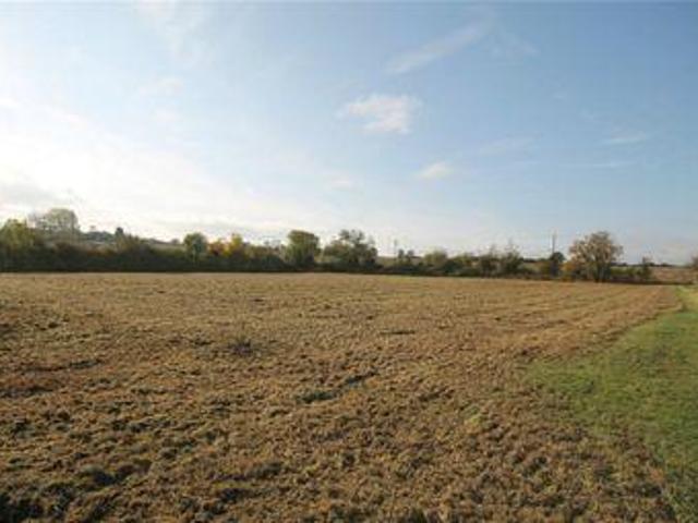 House for sale in Bedford