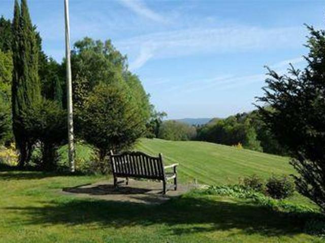 House for sale in Fole, Surrey