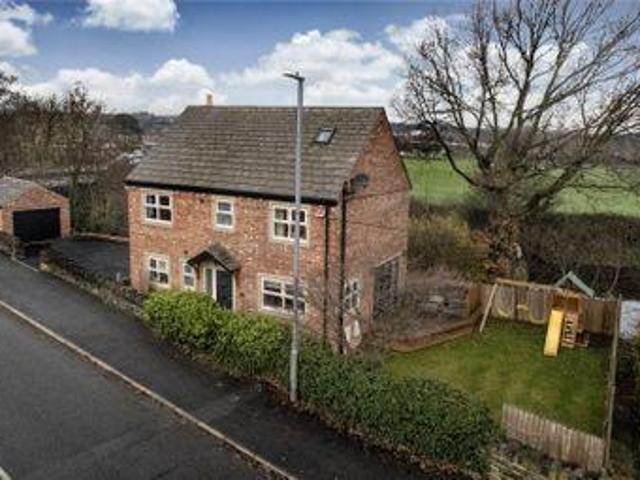 House for sale in Mirfield, Kirklees