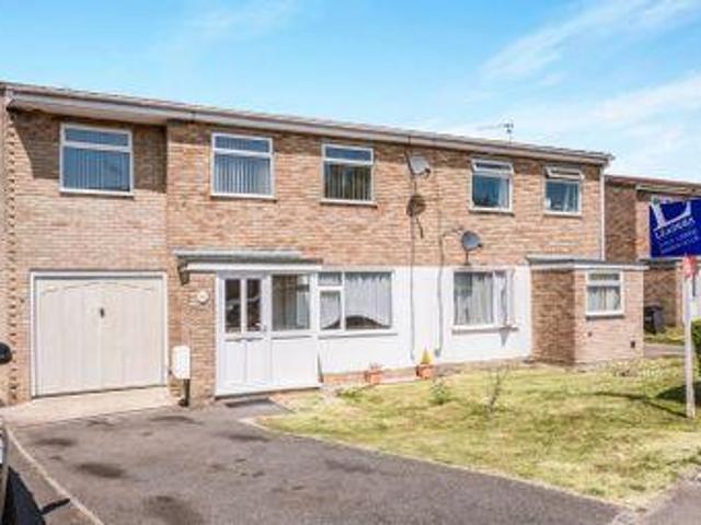 House for rent in Perryfields, West Sussex