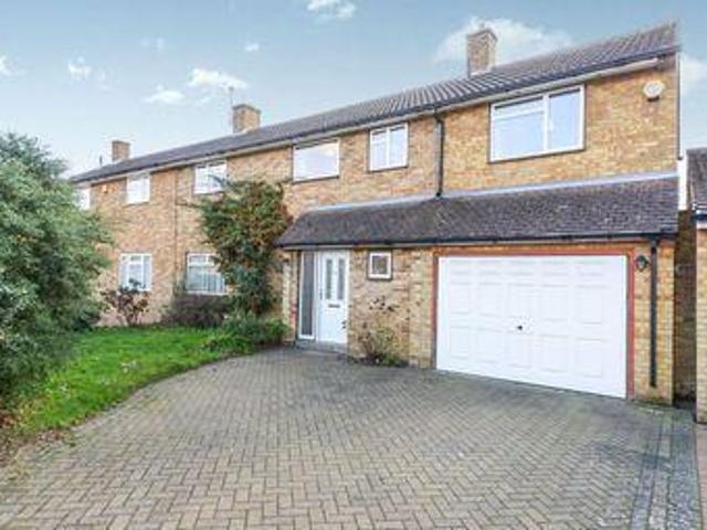 House for rent in Pouchen End, Hertfordshire