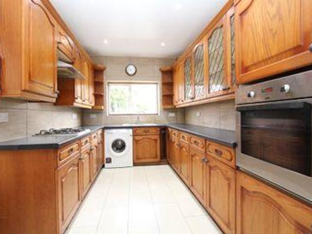 House for rent in Edgware, Greater London