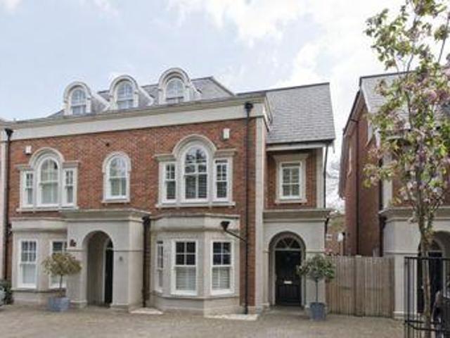House for rent in Weybridge, Elmbridge