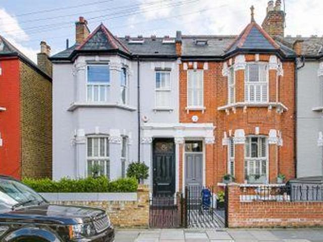 House for sale in Twickenham, Greater London