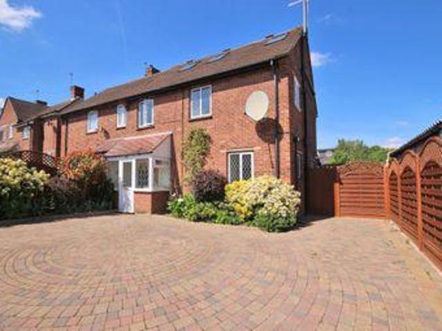 House for sale in Epping