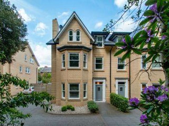 House for sale in Altrincham, Trafford