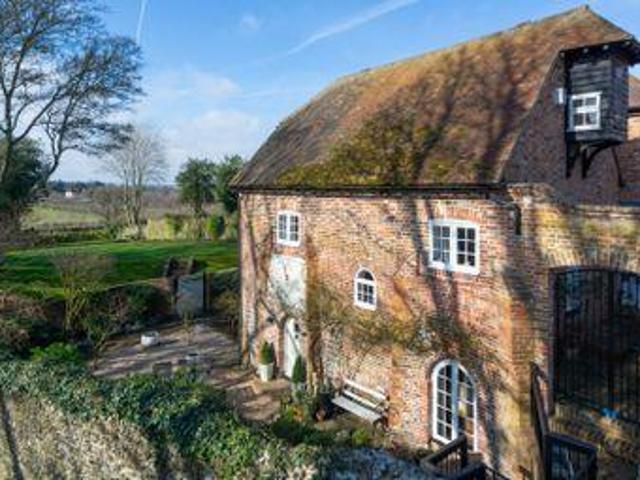 House for sale in Faversham, Swale