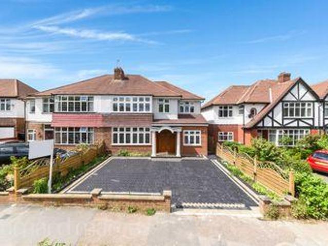 House for sale in Worcester Park, Greater London