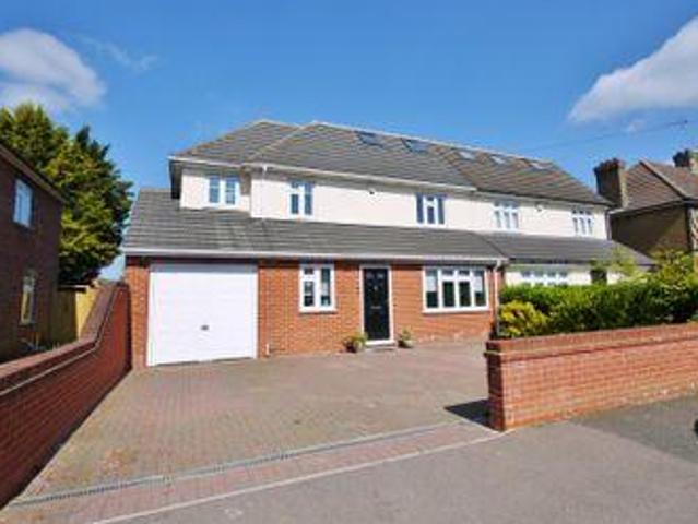 House for sale in Navestock Side