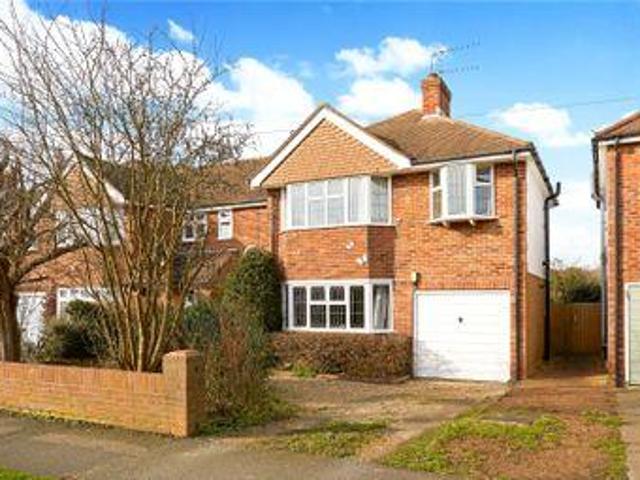 House for sale in Pachesham Park, Surrey