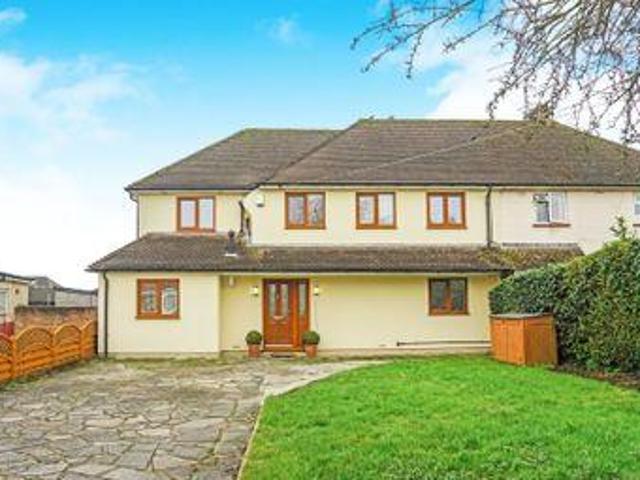 House for sale in Navestock Side