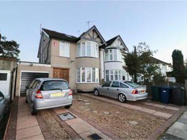 House for sale in Edgware, Greater London