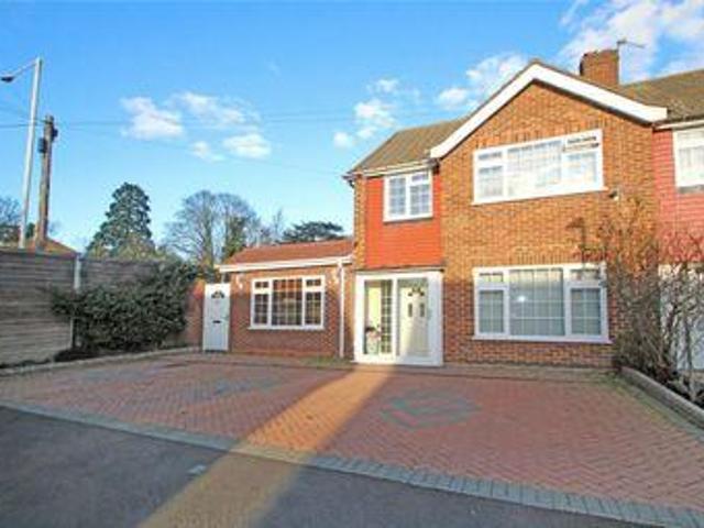 House for sale in Uxbridge, Greater London