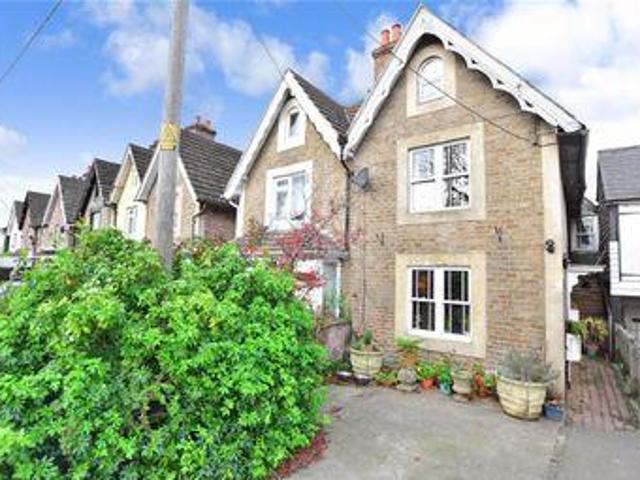 House for sale in Perryfields, West Sussex