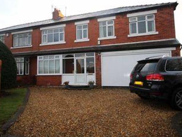 House for sale in Higher Bartle, Lancashire