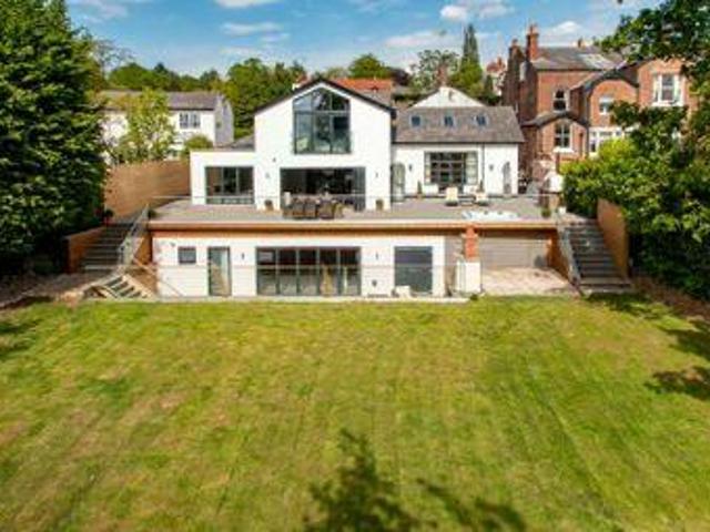 House for sale in Altrincham, Trafford