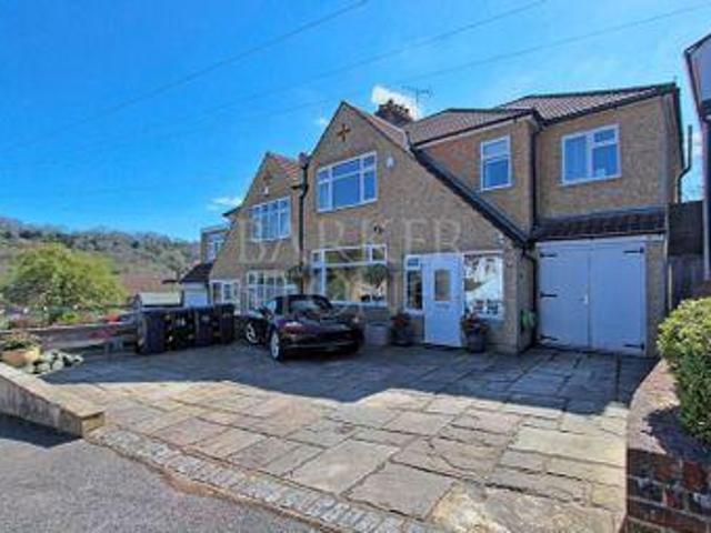 House for sale in Hillview, Surrey