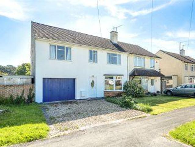 House for sale in Tadley, Basingstoke and Deane