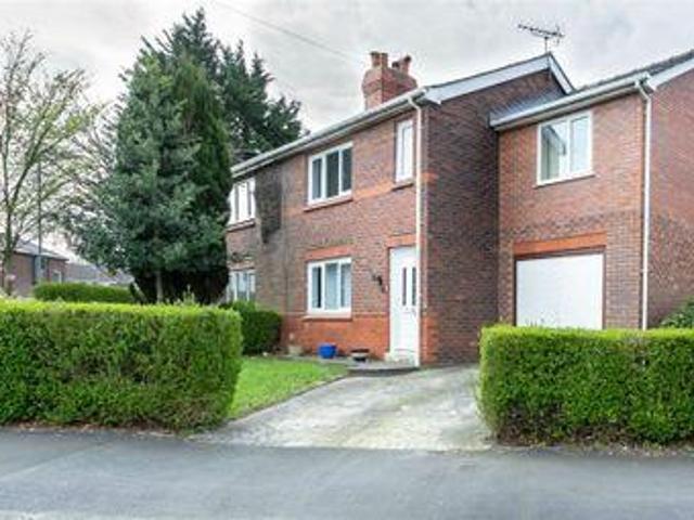 House for sale in Roby Mill, Lancashire