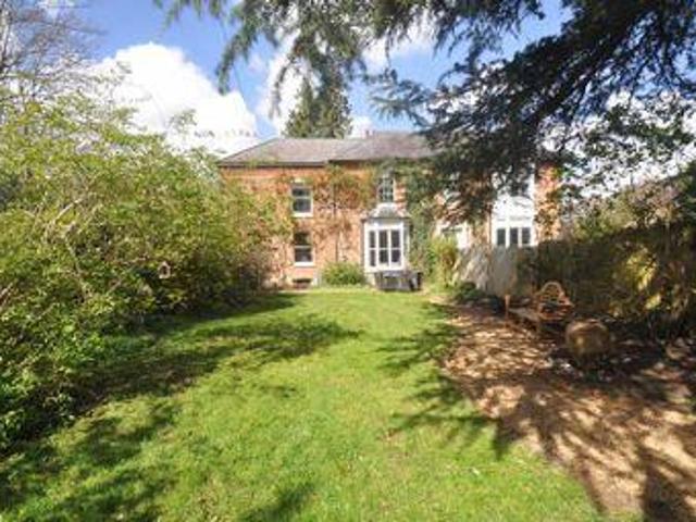 House for sale in Farnborough, Hampshire