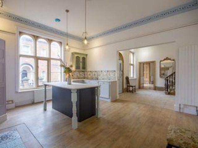 House for sale in East Midlands