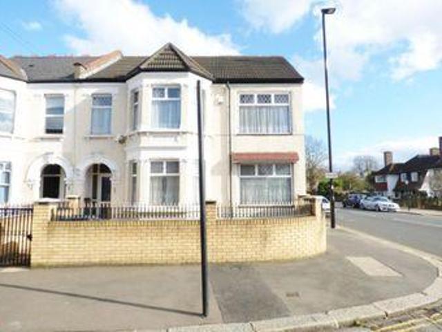 House for sale in Isleworth, Greater London