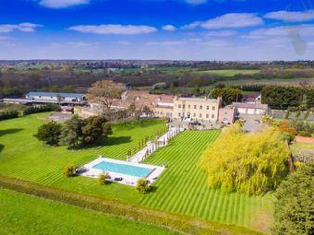House for sale in Epping, Epping Forest