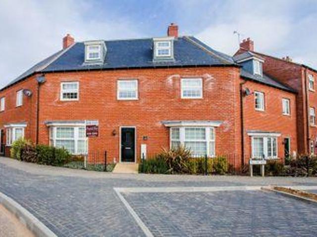 House for sale in Buckingham, Buckinghamshire