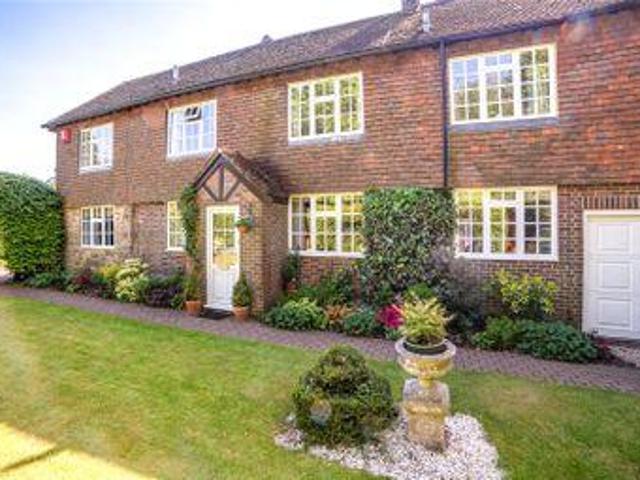House for sale in Perryfields, West Sussex