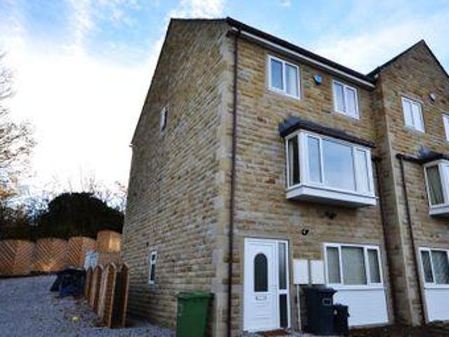 House for rent in Huddersfield, West Yorkshire