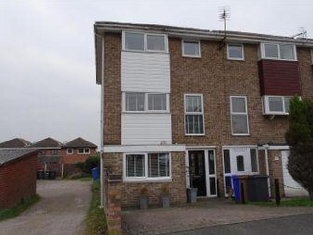 House for sale in Caldermill, East Midlands