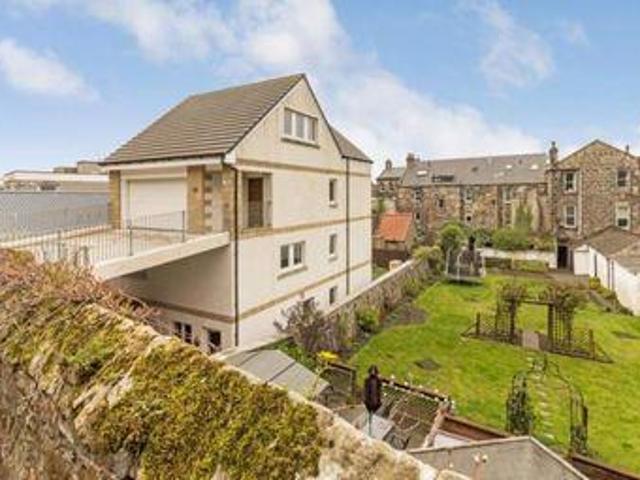 House for sale in Burntisland, Scotland